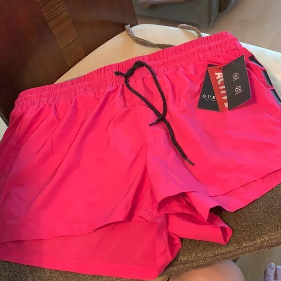 GUESS Active shorts  - Picture 2 of 6